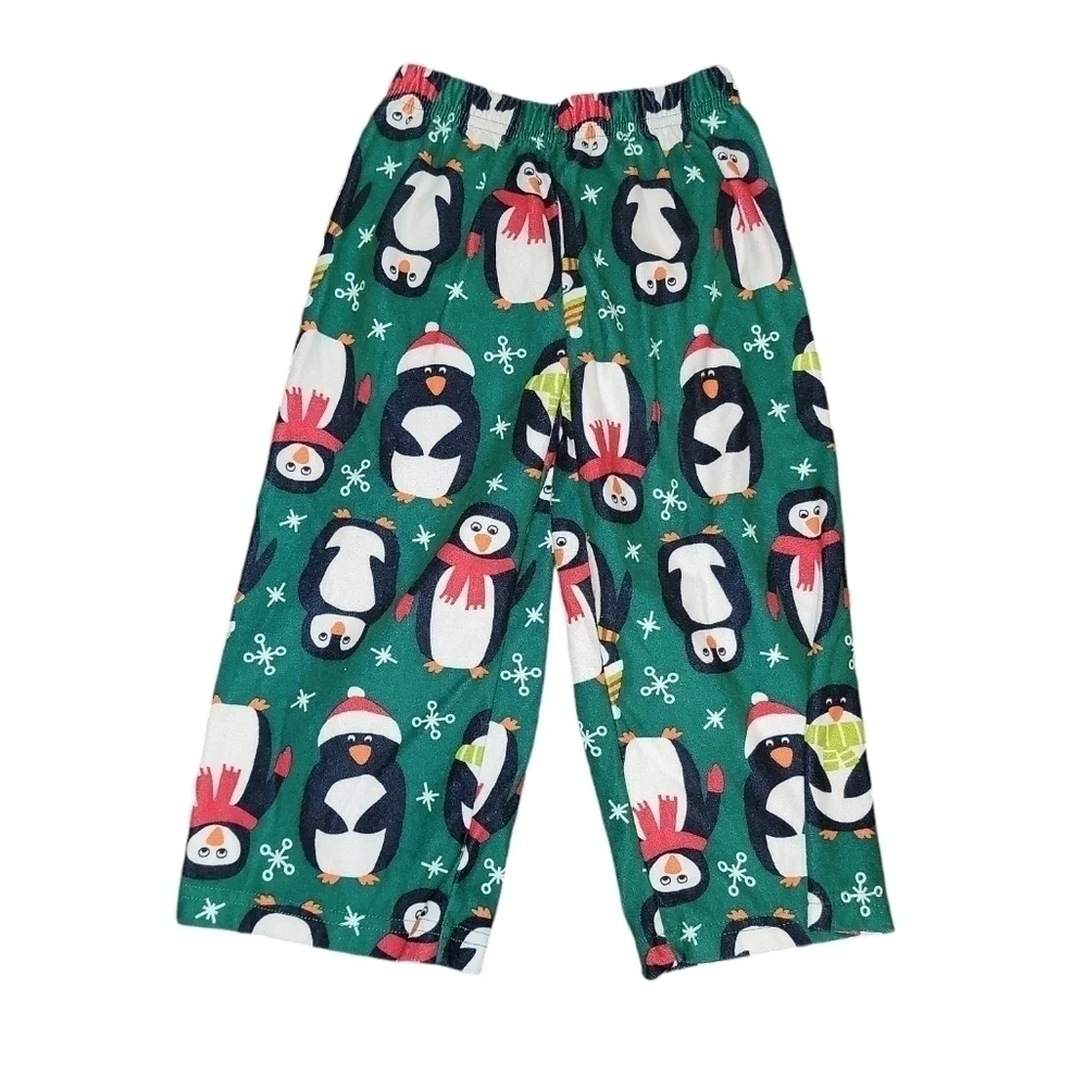Carter’s size 3T Christmas themed pajama set long sleeve & pants